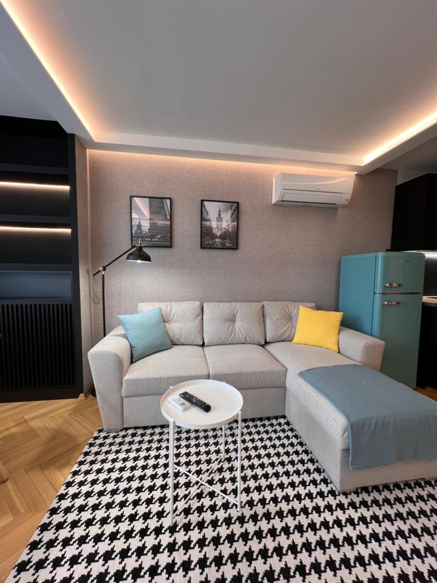 Apartment Mia - Krolewska Warschau